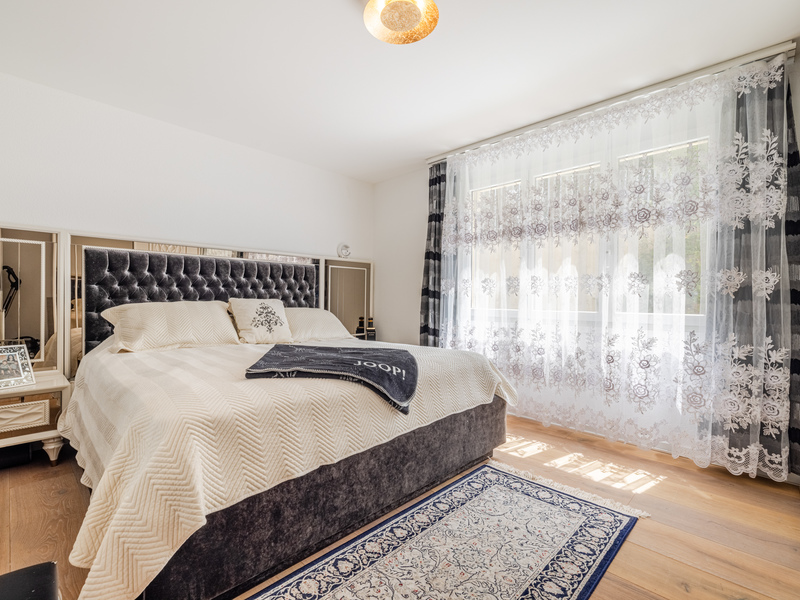 Appartement de 5.5 pièces à Wittenbach - Chambre