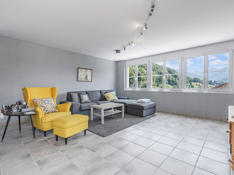 Maison individuelle de 6.5 pièces à Krummenau - Séjour