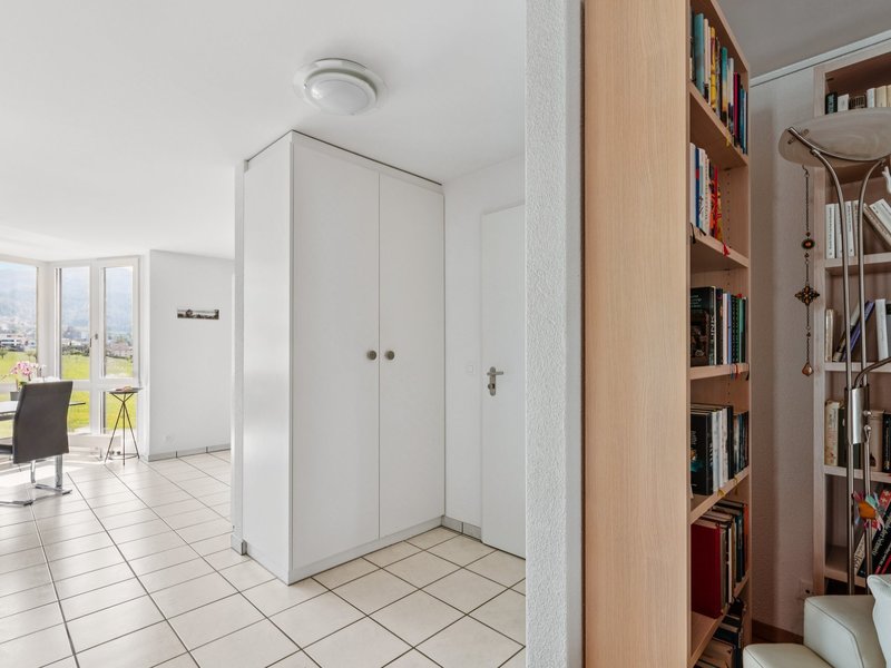 Duplex de 6.5 pièces à Schwyz - Hall d'entrée