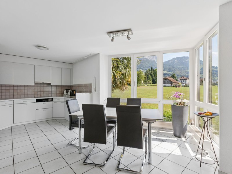 Duplex de 6.5 pièces à Schwyz - Cuisine