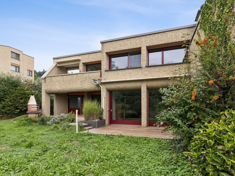 Maison d'angle mitoyenne de 5.5 pièces à Kriens - &nbsp;