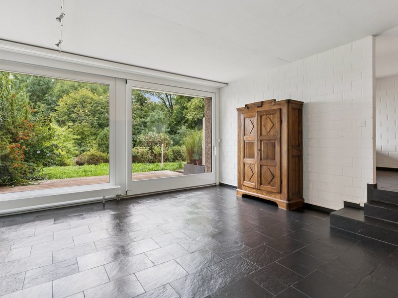 Maison d'angle mitoyenne de 5.5 pièces à Kriens - Séjour
