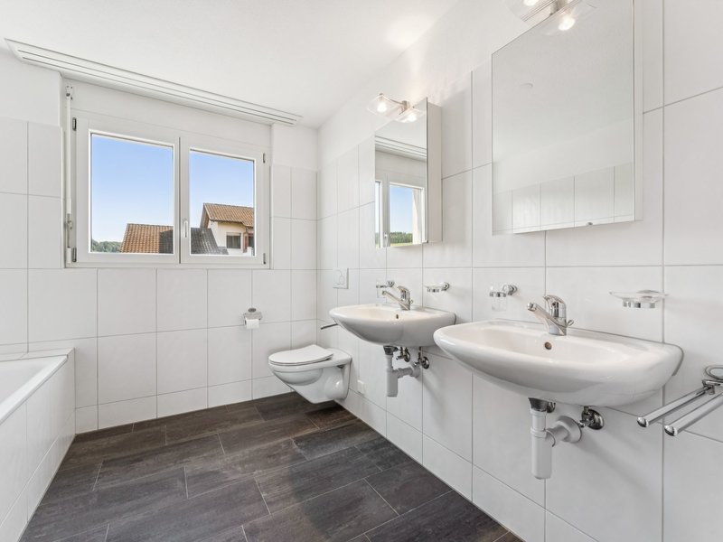 Appartement de 4.5 pièces à Buttisholz - Salle de bain