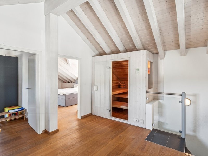 Duplex de 7.5 pièces à Einsiedeln - Chambre
