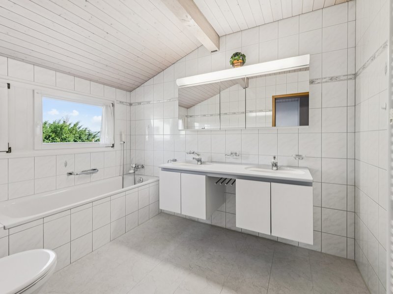 4.5-Zimmer Einfamilienhaus in Niederwil AG - Badezimmer