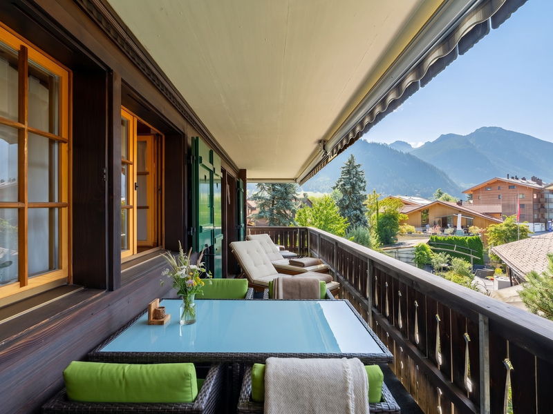 Appartement de 4.5 pièces à Zweisimmen - Surfaces extérieures