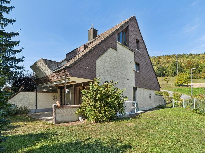 Doppelhaushälfte in 8425 Oberembrach