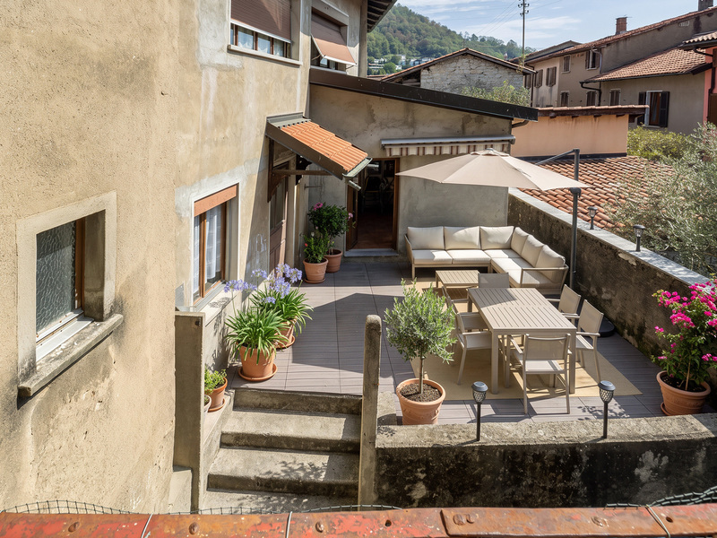 Maison individuelle de 3.5 pièces à Morbio Superiore - Surfaces extérieures