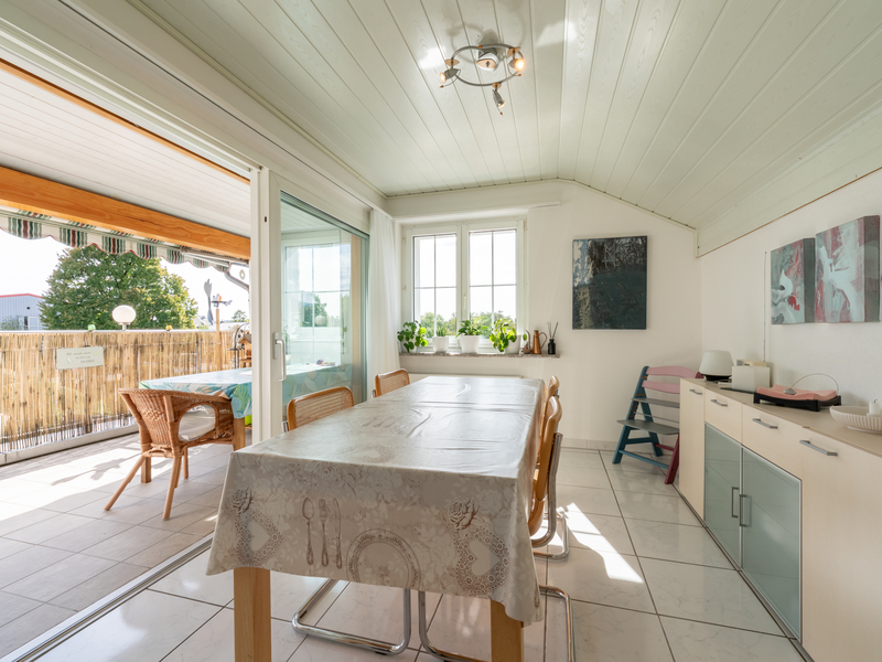 Maison individuelle de 9 pièces à Feldbrunnen - Séjour et salle à manger