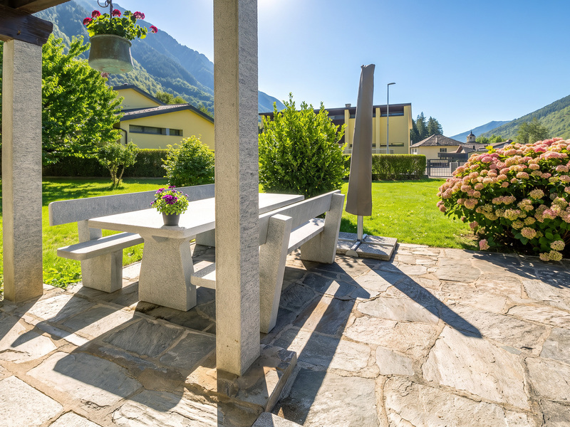 5.5-Zimmer Einfamilienhaus in Olivone - Aussenflächen