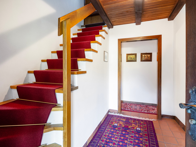 5.5-Zimmer Einfamilienhaus in Olivone - Korridor