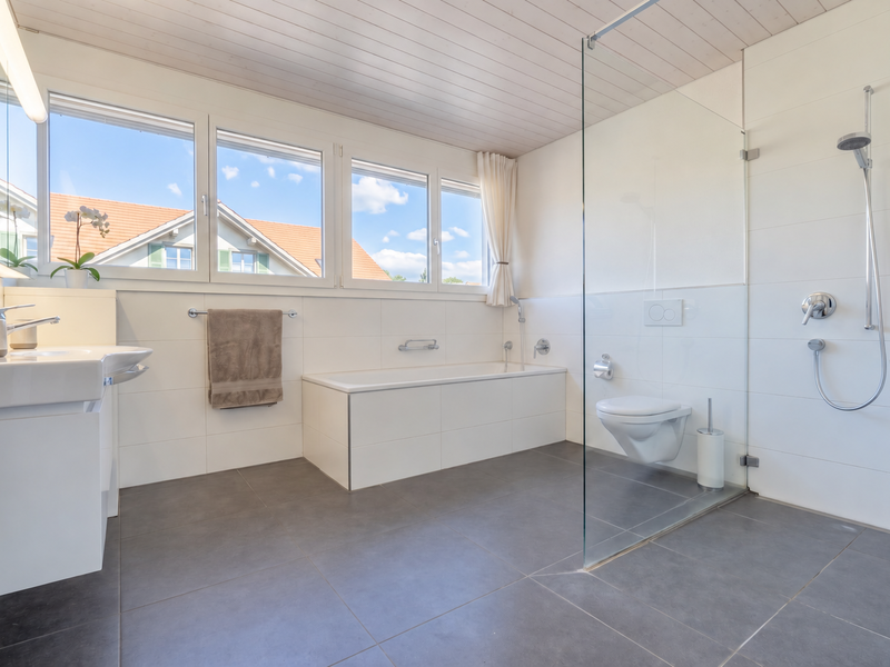 Appartamento di 3.5 locali a Wichtrach - Bagno