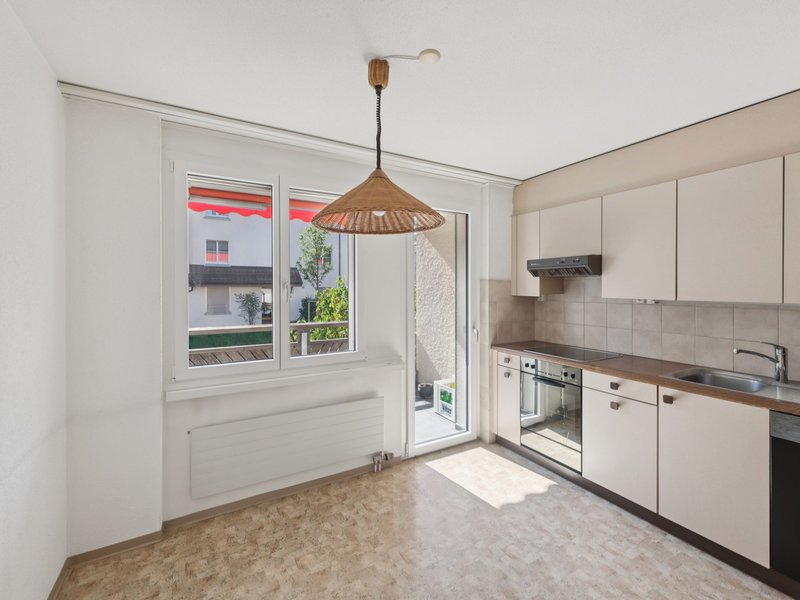 5-Zimmer Wohnung in Dättwil - Küche