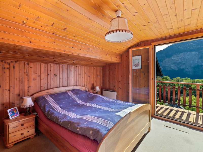 Maison individuelle de 4.5 pièces à Les Granges (Salvan) - Chambre