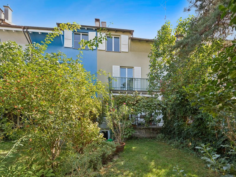 Maison individuelle de 6 pièces à Basel - &nbsp;