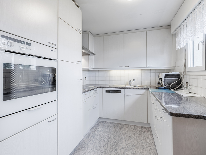 Appartement de 4.5 pièces à Wittenbach - Cuisine