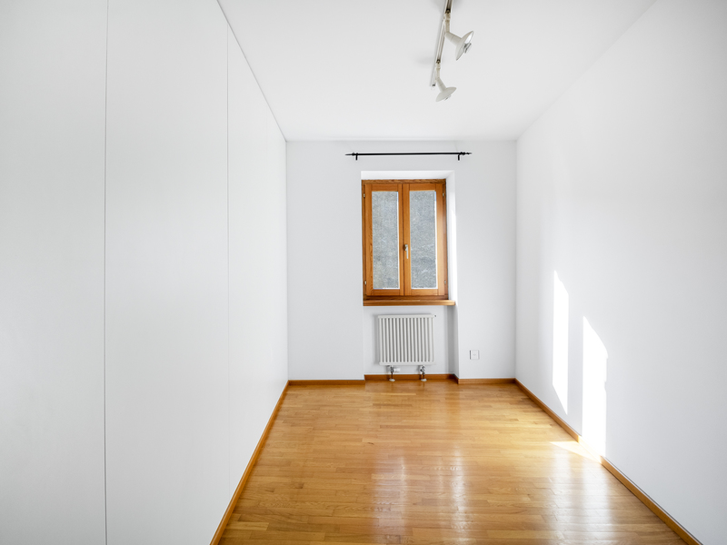 Appartement de 3.5 pièces à Aldesago - Chambre