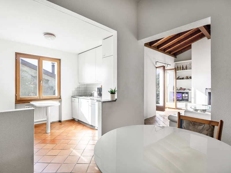 Appartement de 3.5 pièces à Aldesago - Séjour et salle à manger