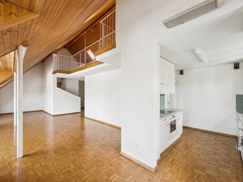 3.5-Zimmer Wohnung in Aesch - Wohn- und Essbereich