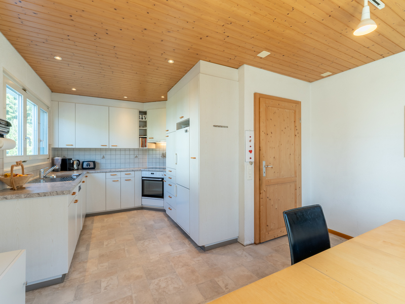 Maison individuelle de 6.5 pièces à Bellach - Cuisine