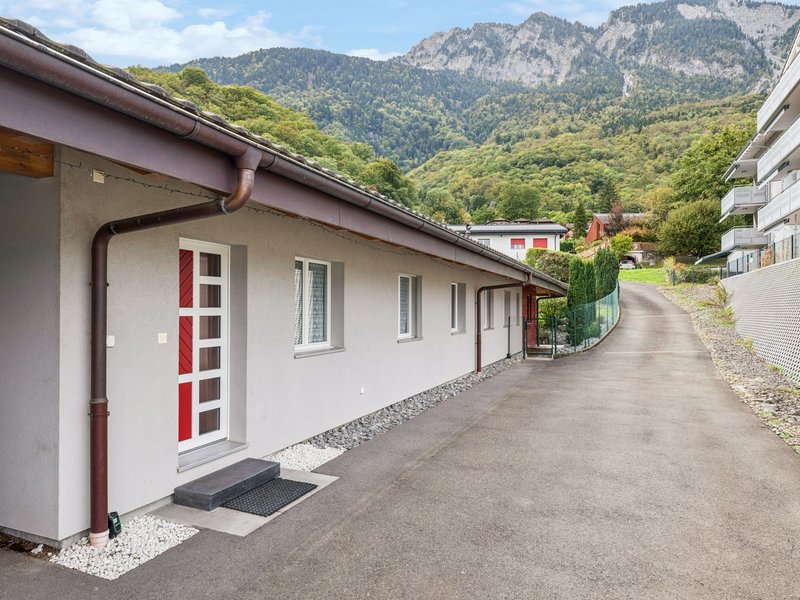 5.5-Zimmer Einfamilienhaus in Muraz - Aussenflächen