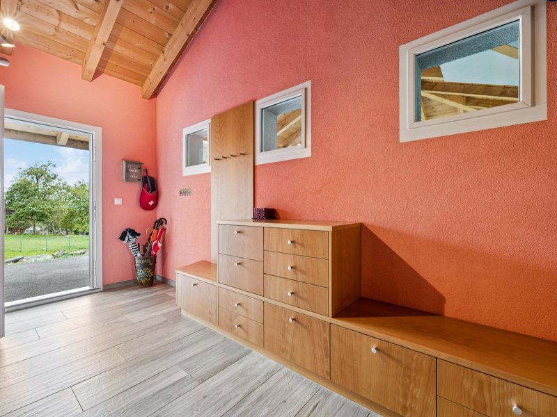 5.5-Zimmer Einfamilienhaus in Muraz - Eingangsbereich