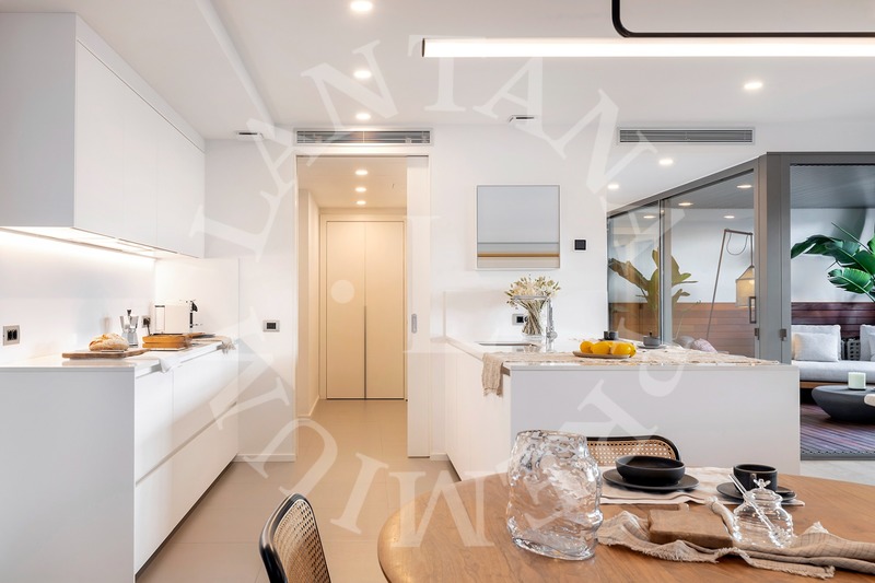 WhatsApp Image 2025-03-18 at 17.25.52 (4).jpeg