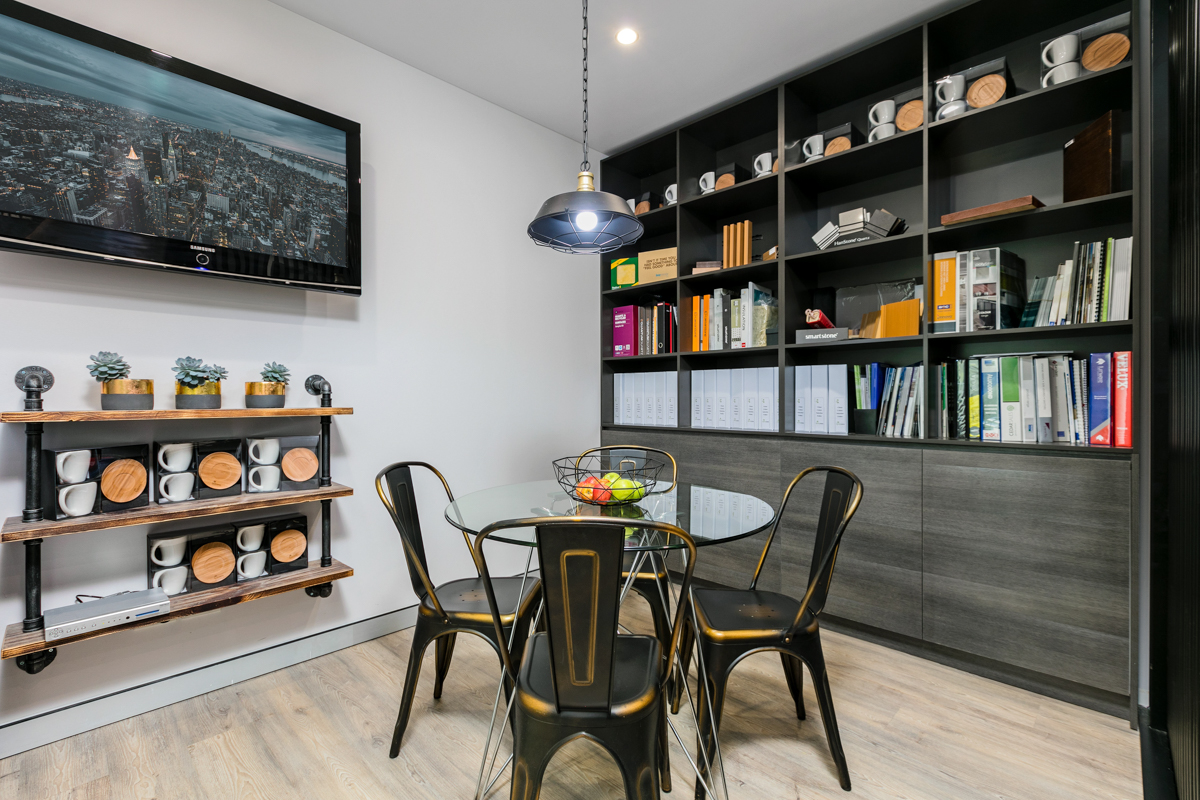 102/4 Columbia Court, Baulkham Hills