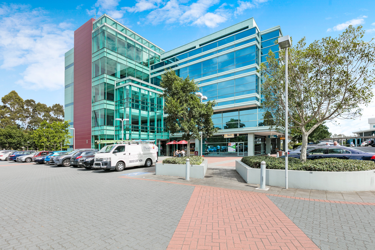 213/10 Century Circuit, Baulkham Hills