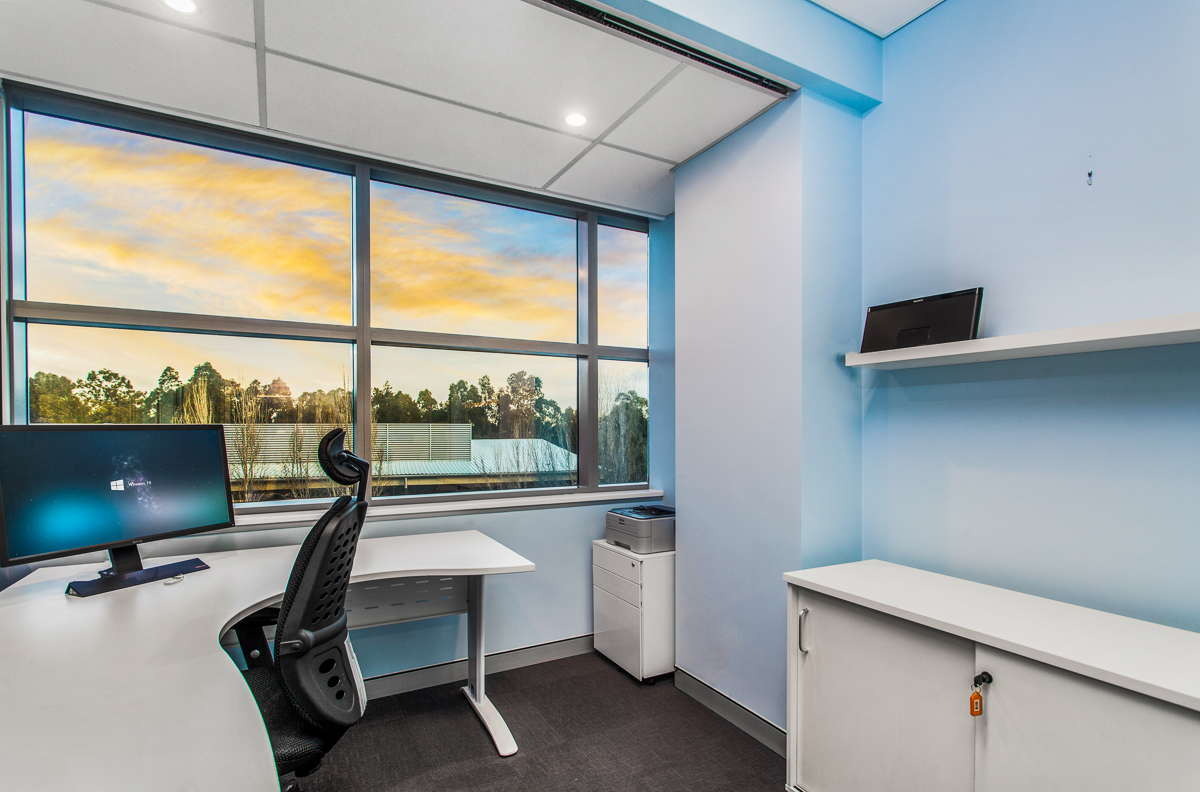 421/4 Columbia Court, Baulkham Hills