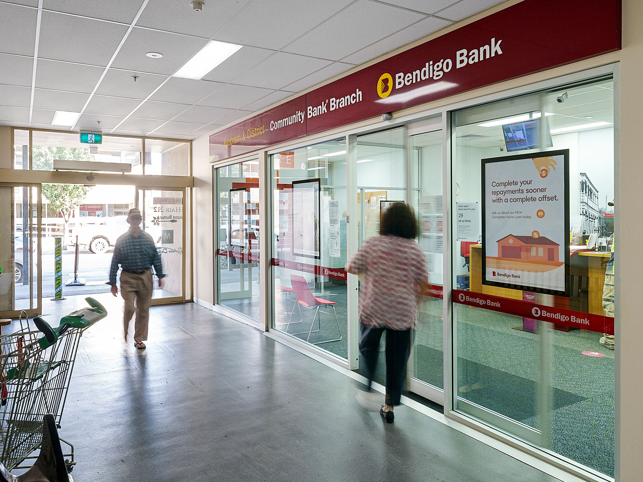 Bendigo Bank Anchored Retail Complex Between Woolworths & Kmart
