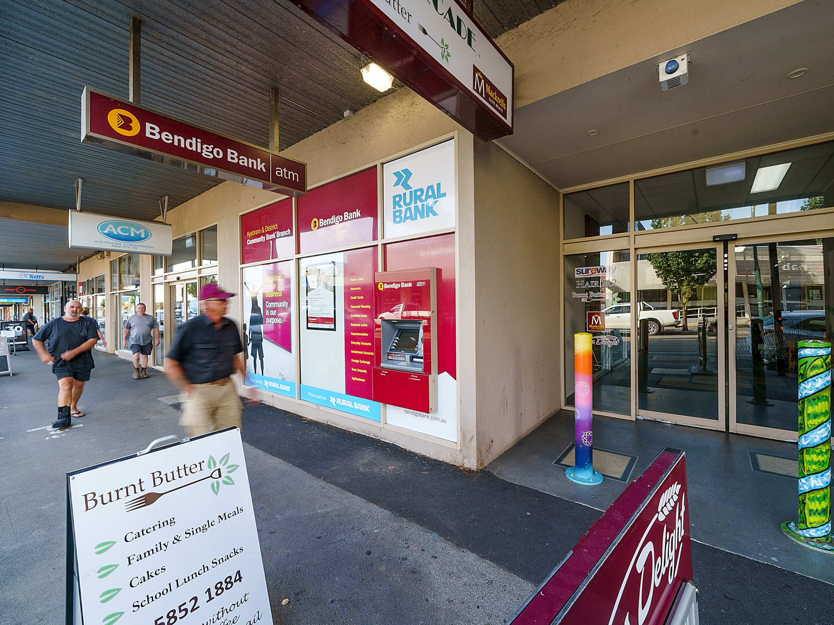 Bendigo Bank Anchored Retail Complex Between Woolworths & Kmart
