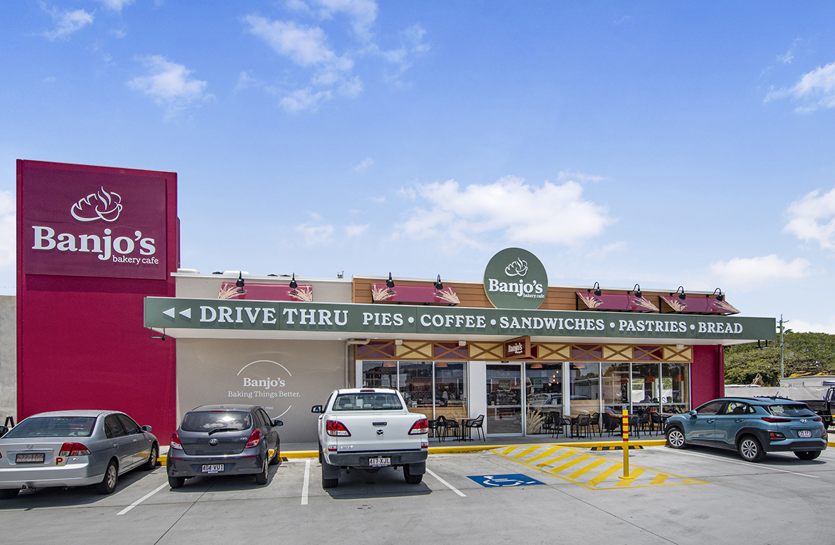 Brand New Dual Lane DriveThru Investment 12 Year Net Lease to Banjo