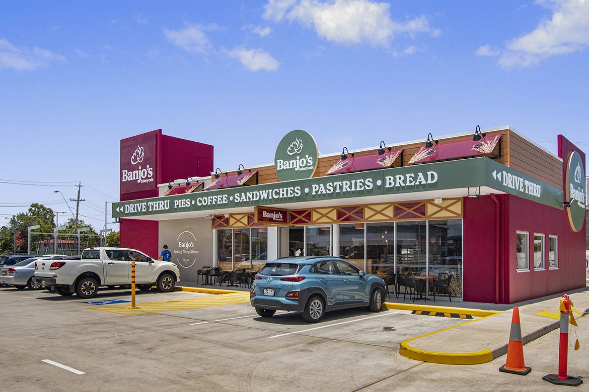 Brand New Dual Lane DriveThru Investment 12 Year Net Lease to Banjo