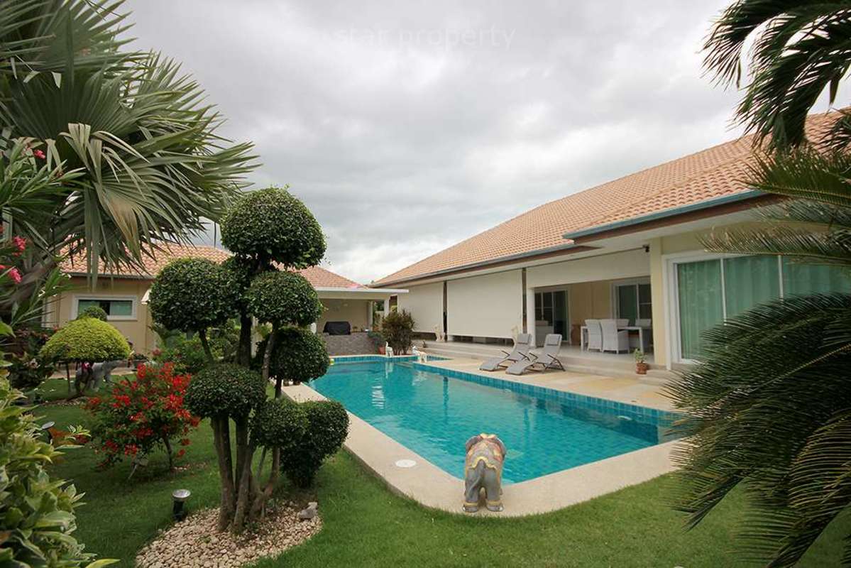 Stunning 5 Bedroom Pool Villa Stonehead Real Estate