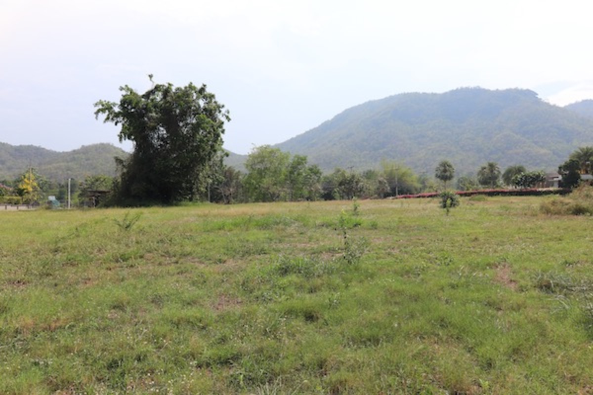 Golf course land Palm Hills for sale Property Solutions Hua Hin