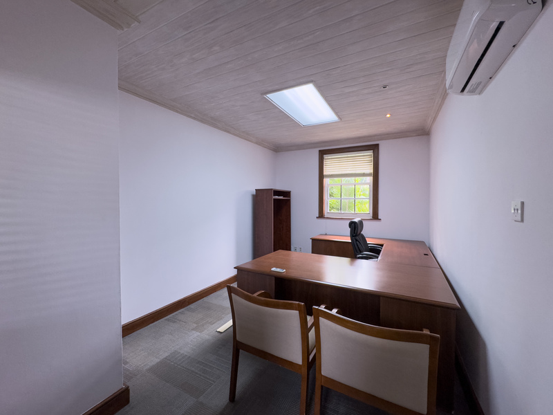 0 bed Commercial Property, Commercial Building For Rent in St. James, - thumb 5