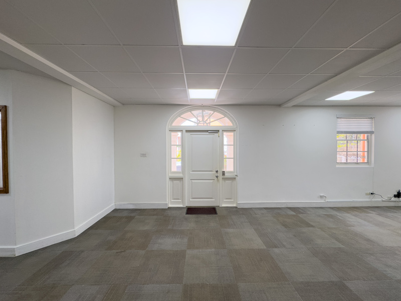 0 bed Commercial Property, Commercial Building For Rent in St. James, - thumb 14