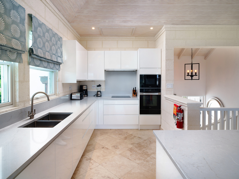 4 bed Gated Community, Golf Resort For Sale in St. James, - thumb 4