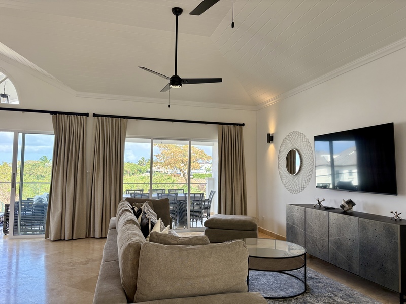 4 bed Gated Community, Golf Resort For Sale in St. James, - thumb 2