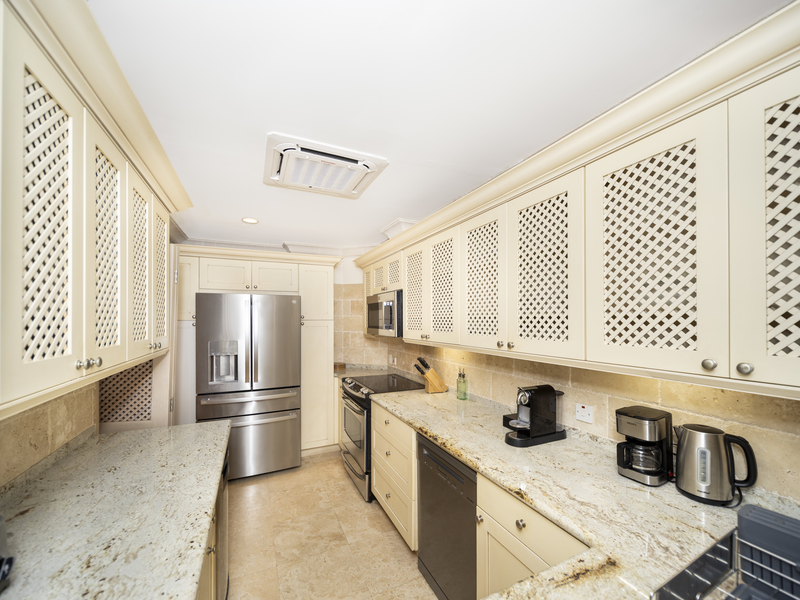 3 bed Beachfront, Beach View For Rent in St. Peter, - thumb 4