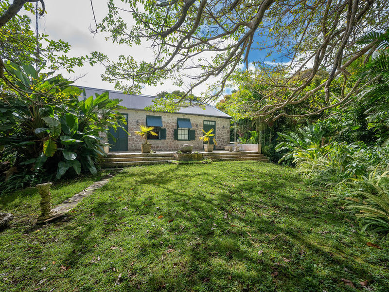 5 bed Residential Properties, Single Family Home For Sale in St. Joseph, 