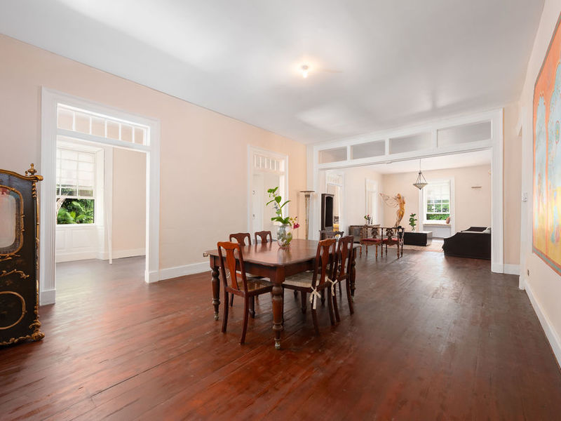 5 bed Residential Properties, Single Family Home For Sale in St. Joseph, - thumb 5