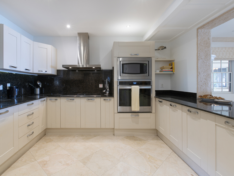 4 bed Beachfront, Luxury For Sale in St. James, - thumb 15