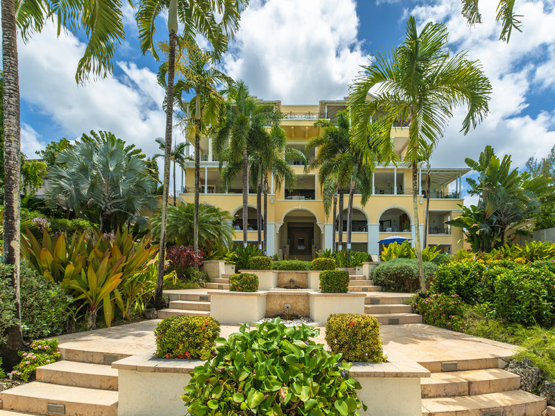 4 bed Beachfront, Luxury For Sale in St. James, 