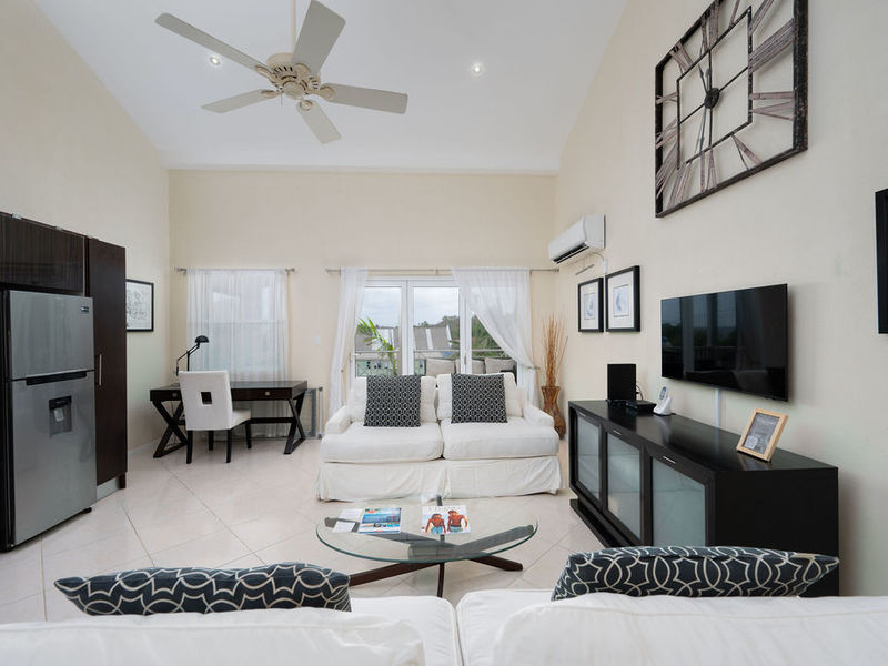 4 bed Residential Properties, Condo For Sale in St James, - thumb 2