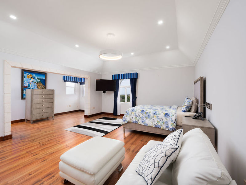 4 bed Luxury, Ocean View For Rent in St. Thomas, - thumb 21