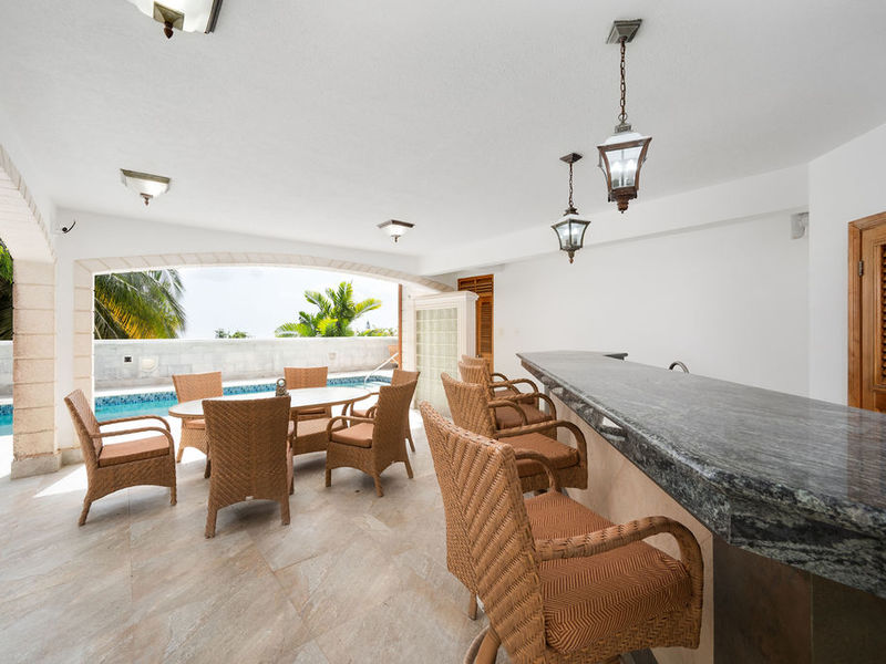 4 bed Luxury, Ocean View For Rent in St. Thomas, - thumb 23