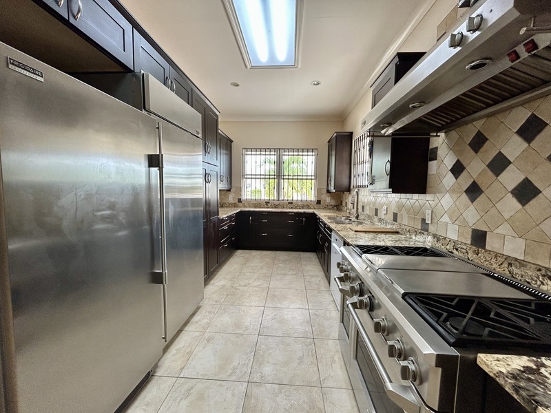 4 bed Residential Properties, Single Family Home For Sale in St. Michael, - thumb 12