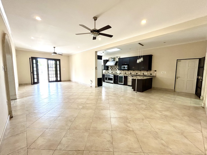 4 bed Residential Properties, Single Family Home For Sale in St. Michael, - thumb 7